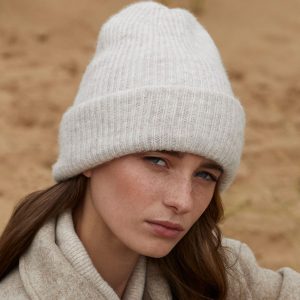 B386 Beechfield  Cosy Ribbed Beanie